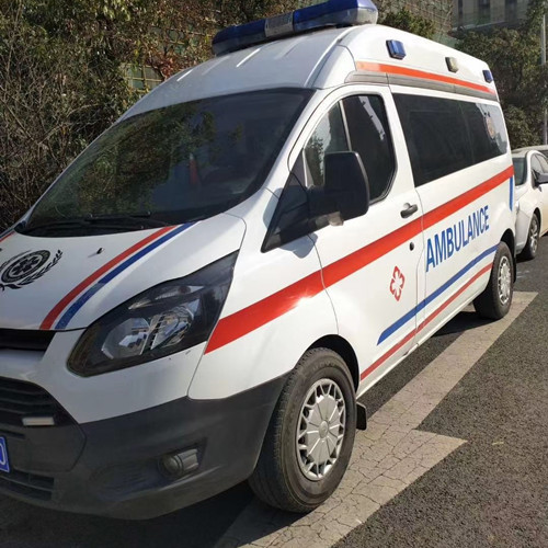 兴宾品质救护车出租,为您的健康出行负责